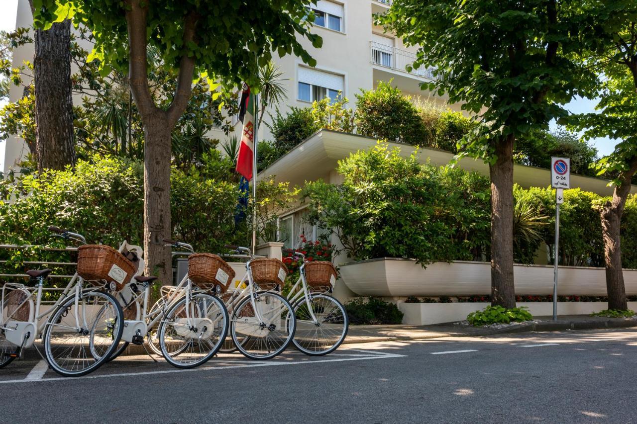 Hotel Sylvia Lido di Camaiore Luaran gambar