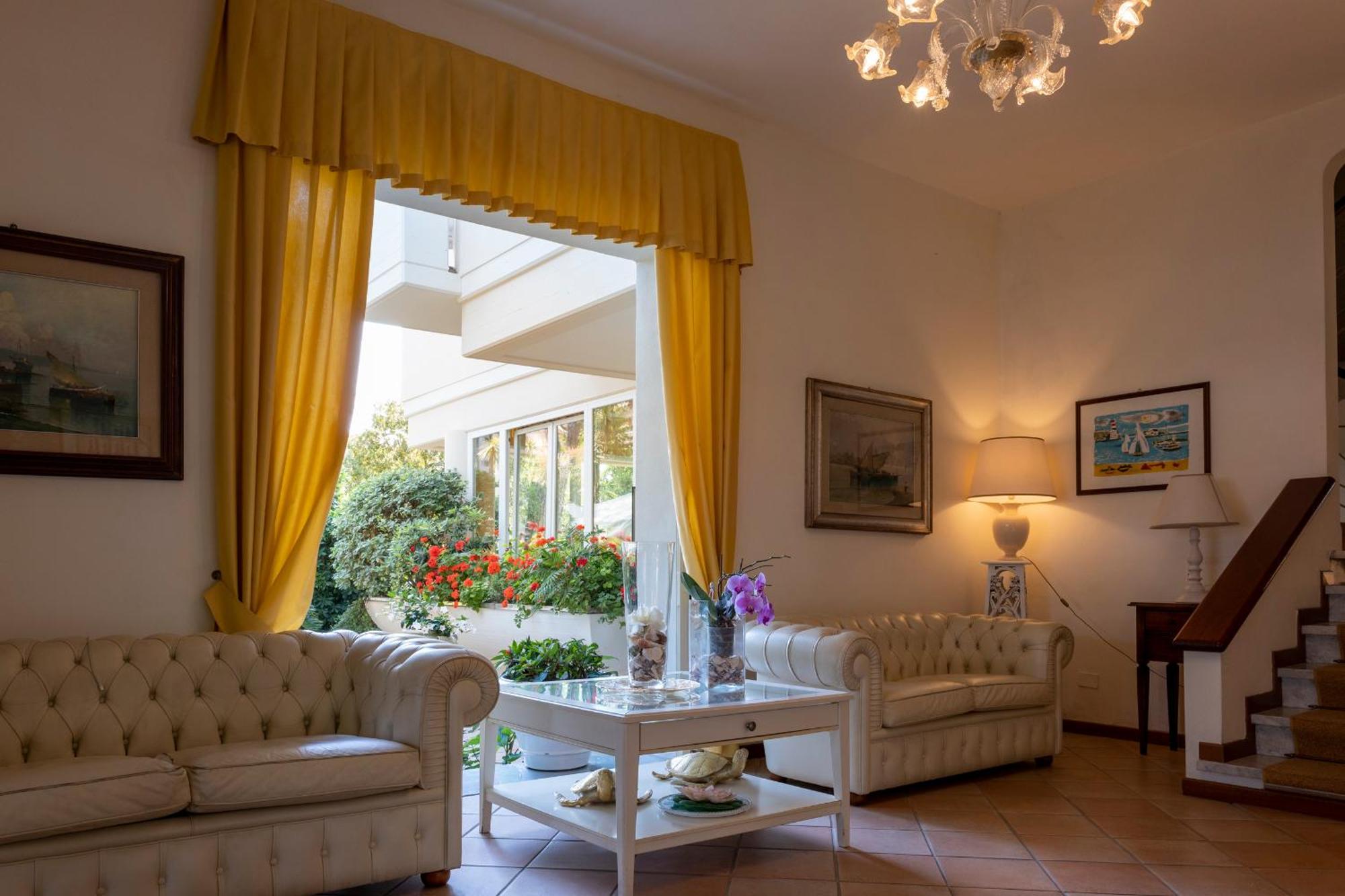 Hotel Sylvia Lido di Camaiore Luaran gambar