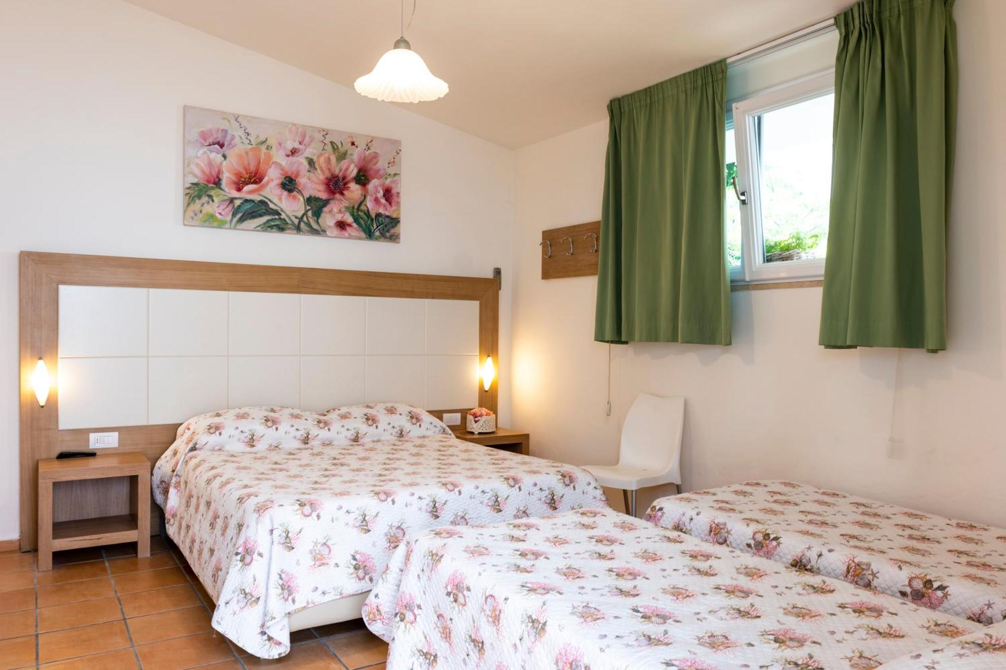 Hotel Sylvia Lido di Camaiore Bilik gambar