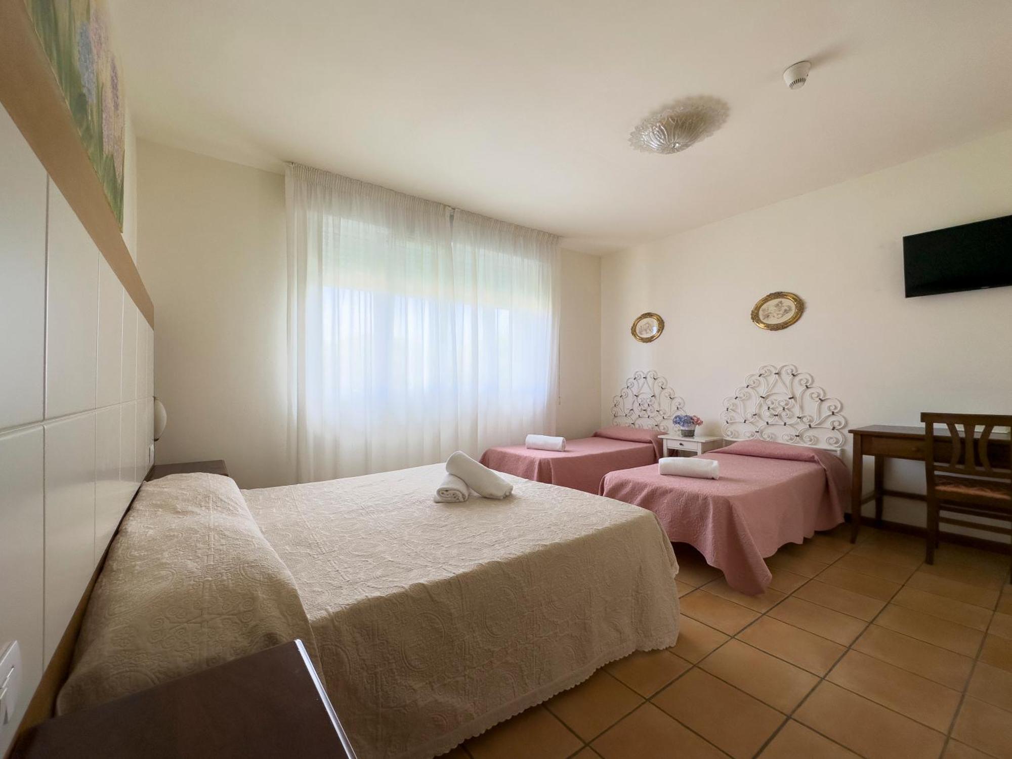 Hotel Sylvia Lido di Camaiore Luaran gambar